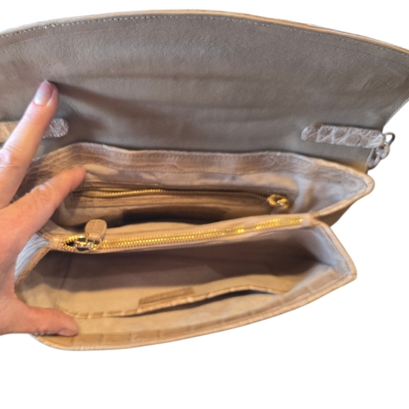 Nancy Gonzalez Genuine Crocodile Taupe Leather Convertible Crossbody Clutch - Picture 14 of 16